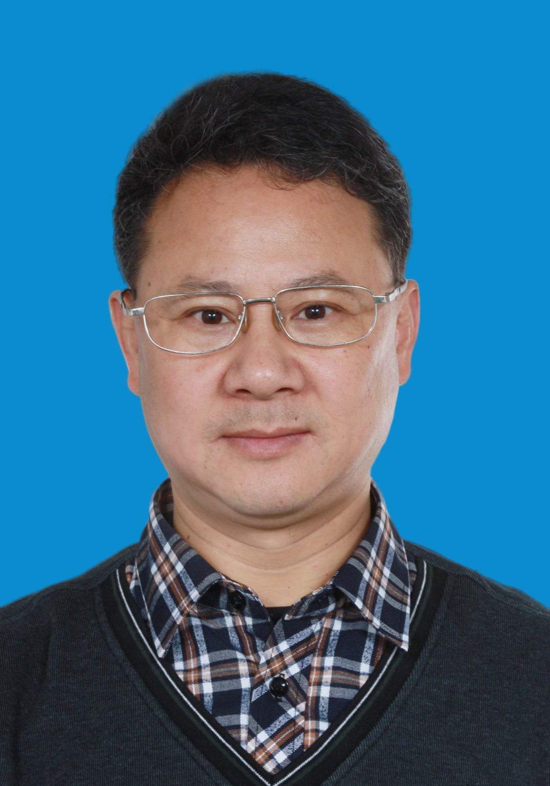 何雄奎教授